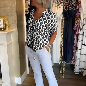 Leona - Stylowy top z nadrukiem dla kobiet