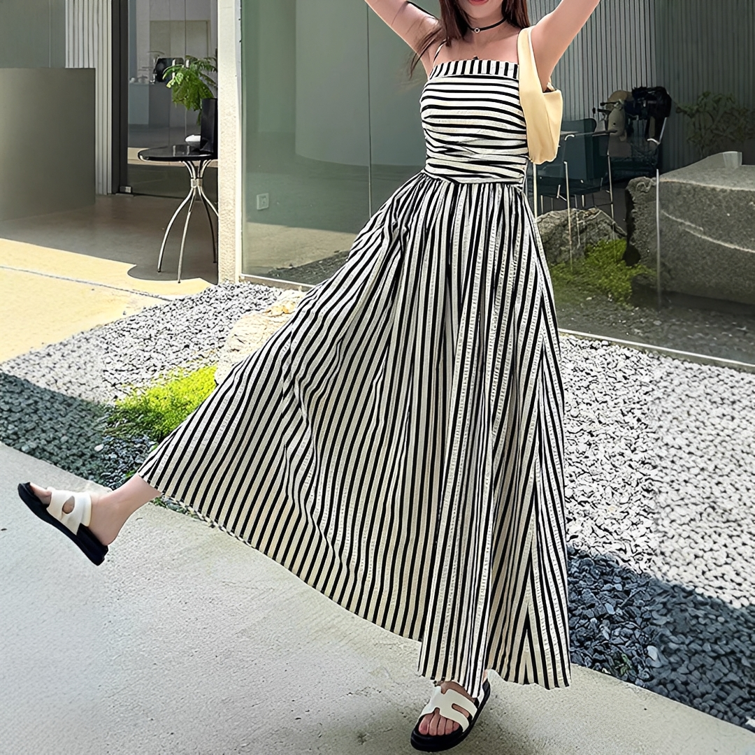 Cindy - Stylowa Maxi Sukienka w Paski