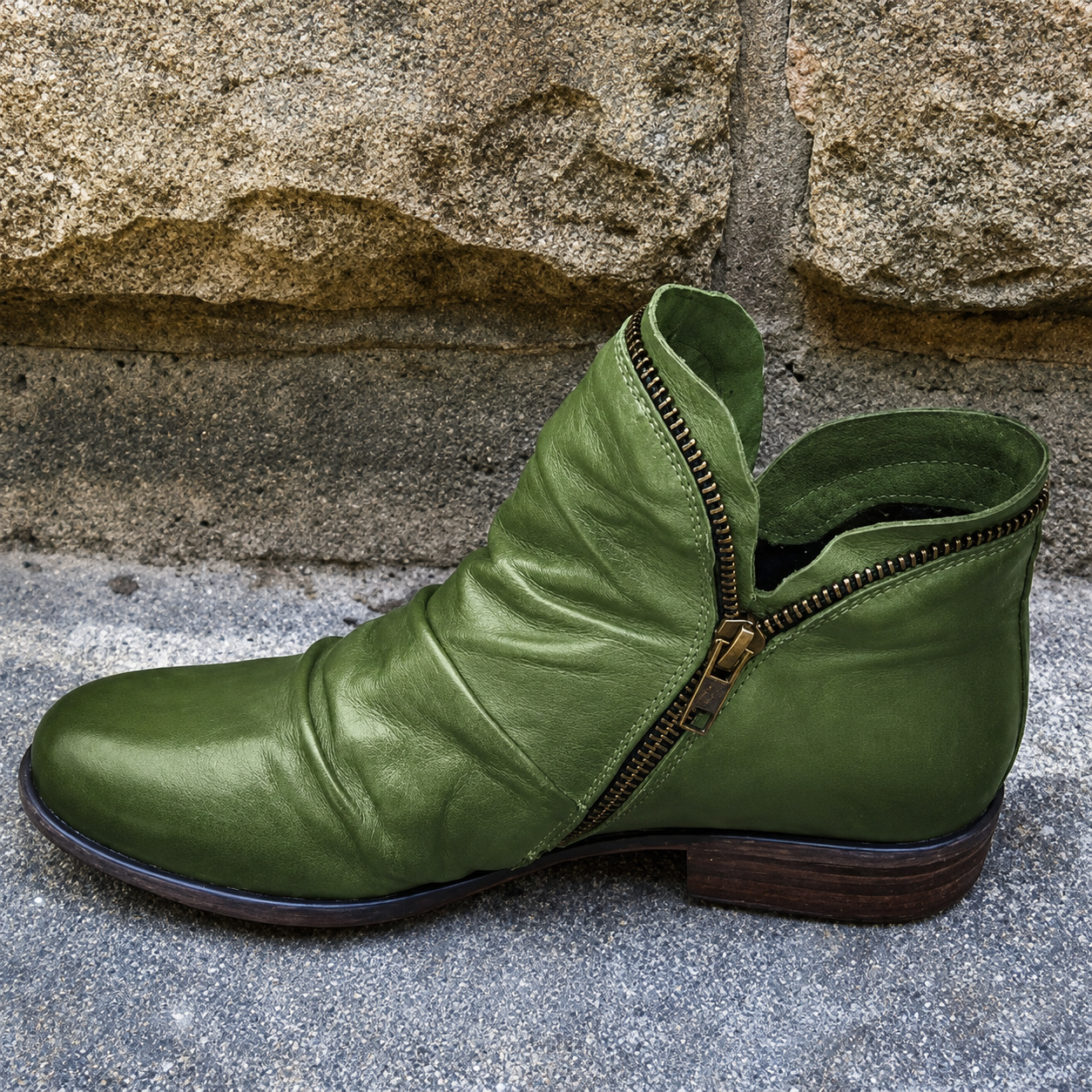Julie - Stylowe Buty z Zamkiem