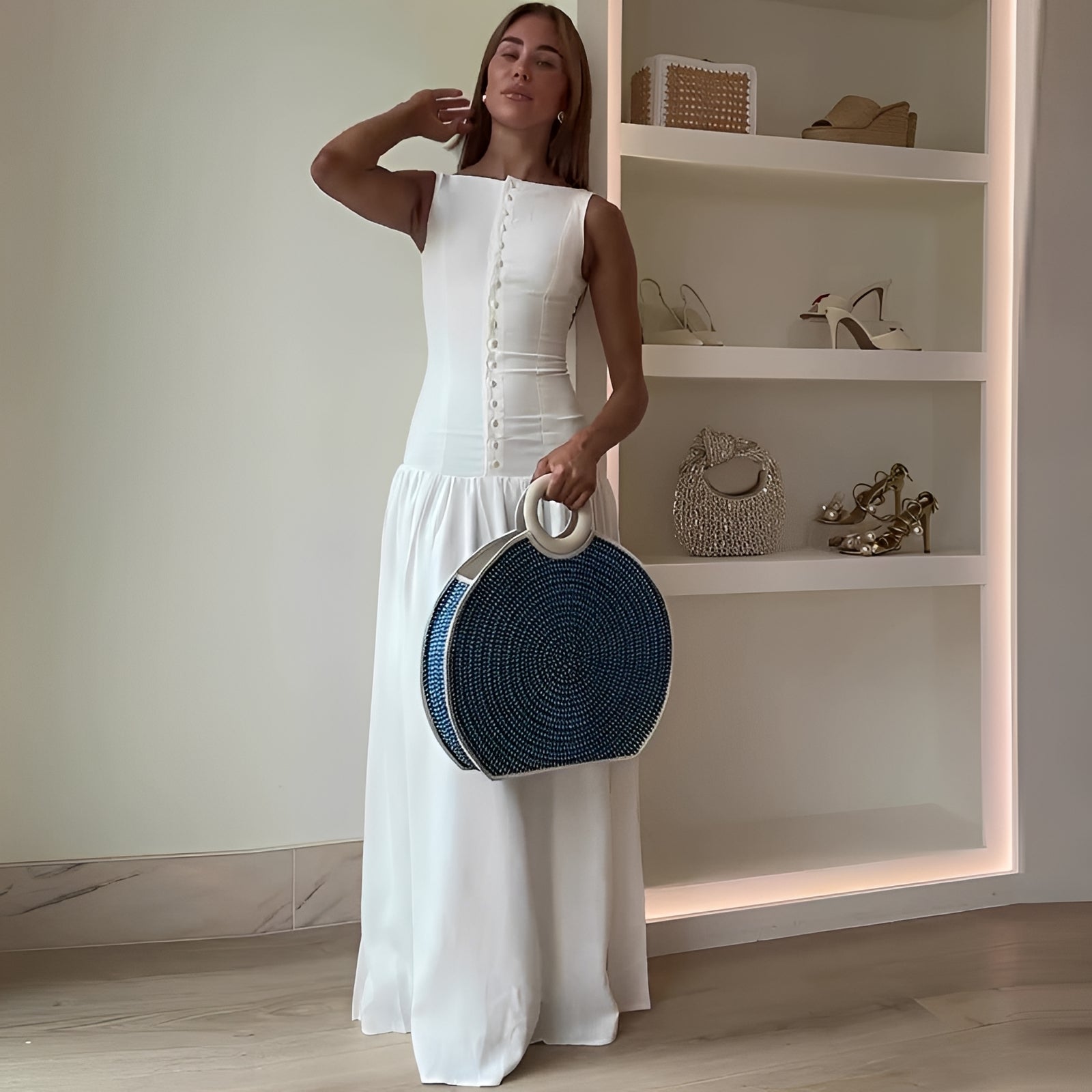 Marianne - Stylowa Rozkloszowana Maxi Sukienka