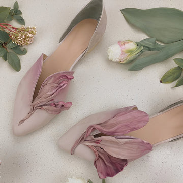 Jennifer - Stylowe płaskie buty damskie z kwiatowym wzorem
