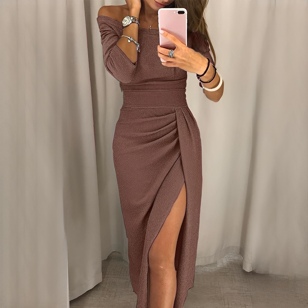 Cristy - Stylowa sukienka z odkrytymi ramionami dla kobiet