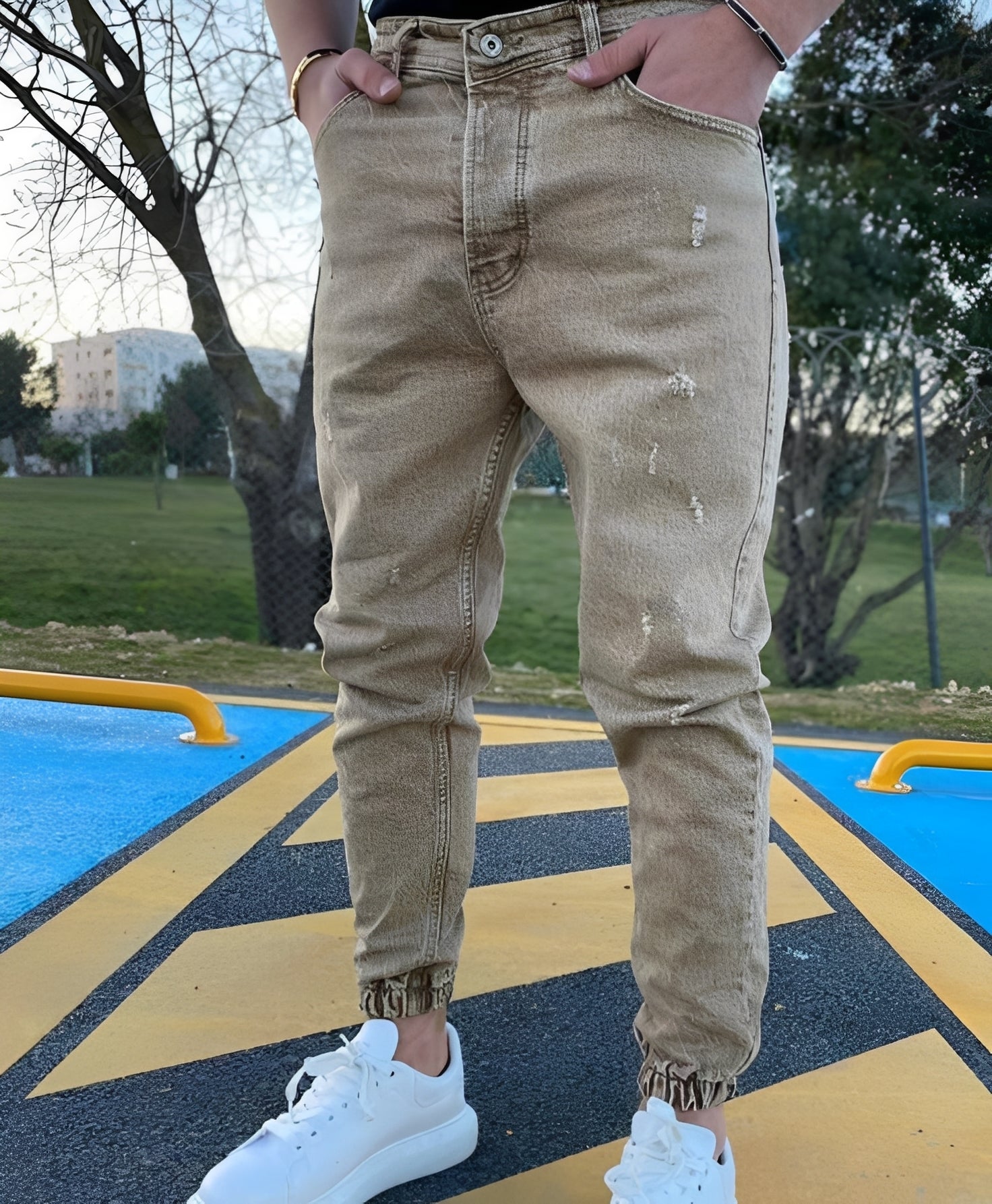 Andre - Stylowe jeansy slim-fit z dziurami dla mężczyzn