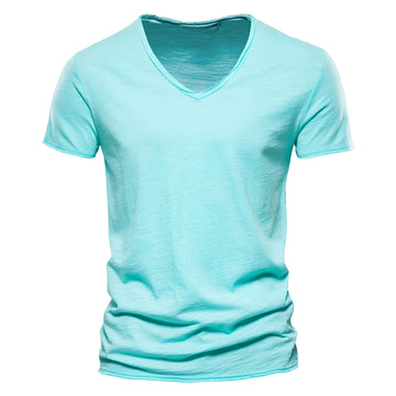 Norton - Wygodny T-shirt z Dekoltem w Serek