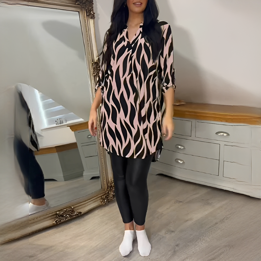 Desiree - Modna bluzka z dekoltem w serek