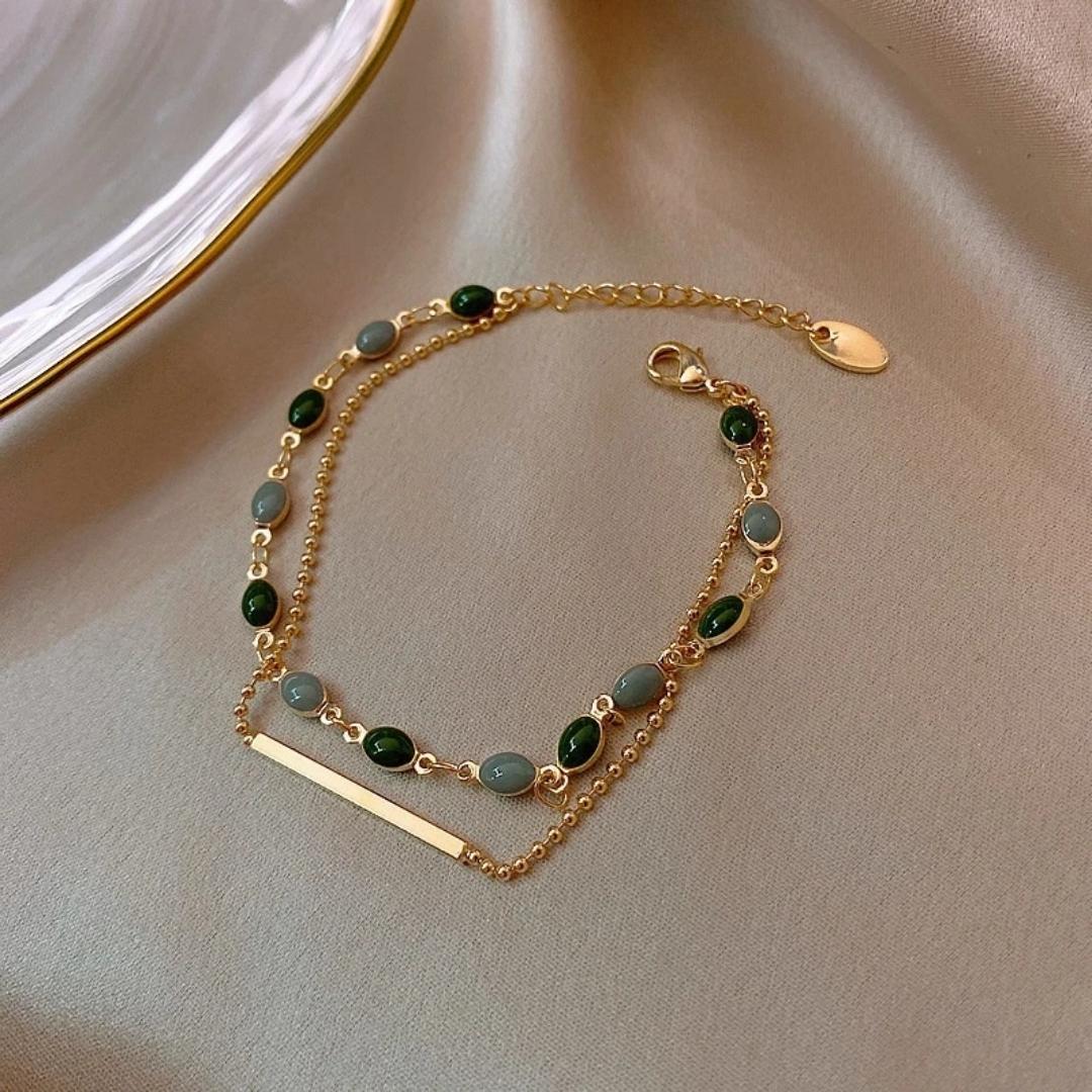 Manon – Pulsera de piedra zielonej w złocie