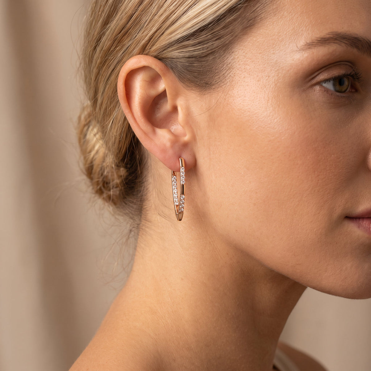 Cleah – Pendientes eleganckie z błyszczącymi detalami
