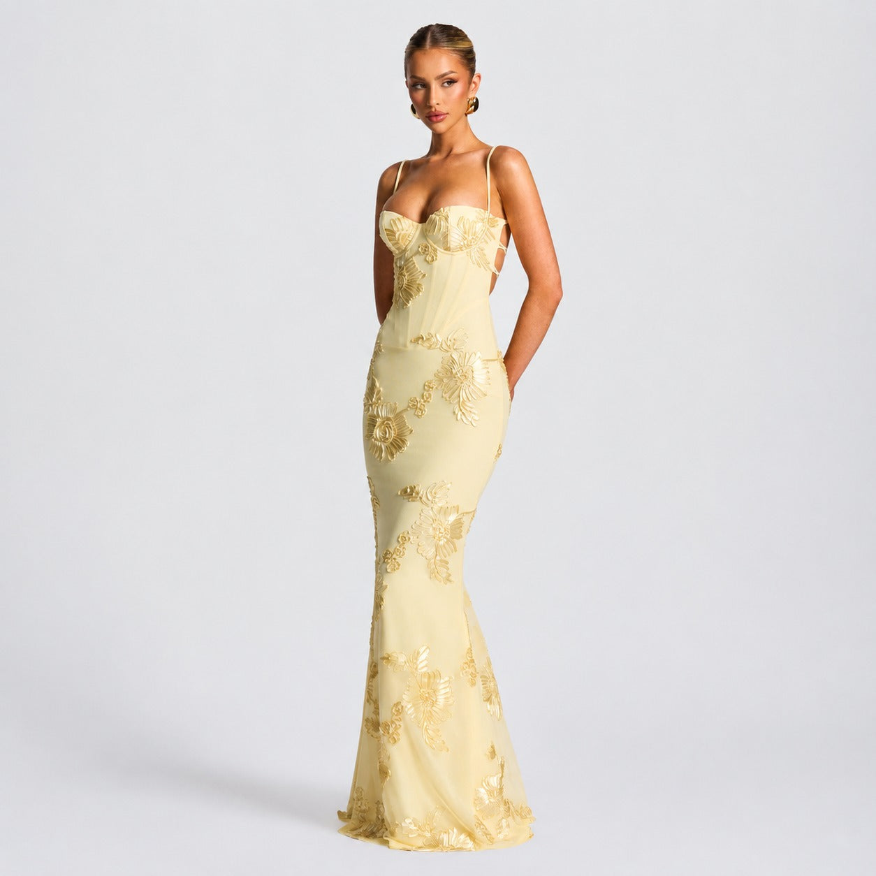 Norma - Elegancka sukienka maxi w kwiaty