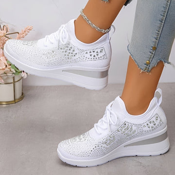 Elodie - Stylowe Wygodne Sneakersy z Detalami z Kryształków