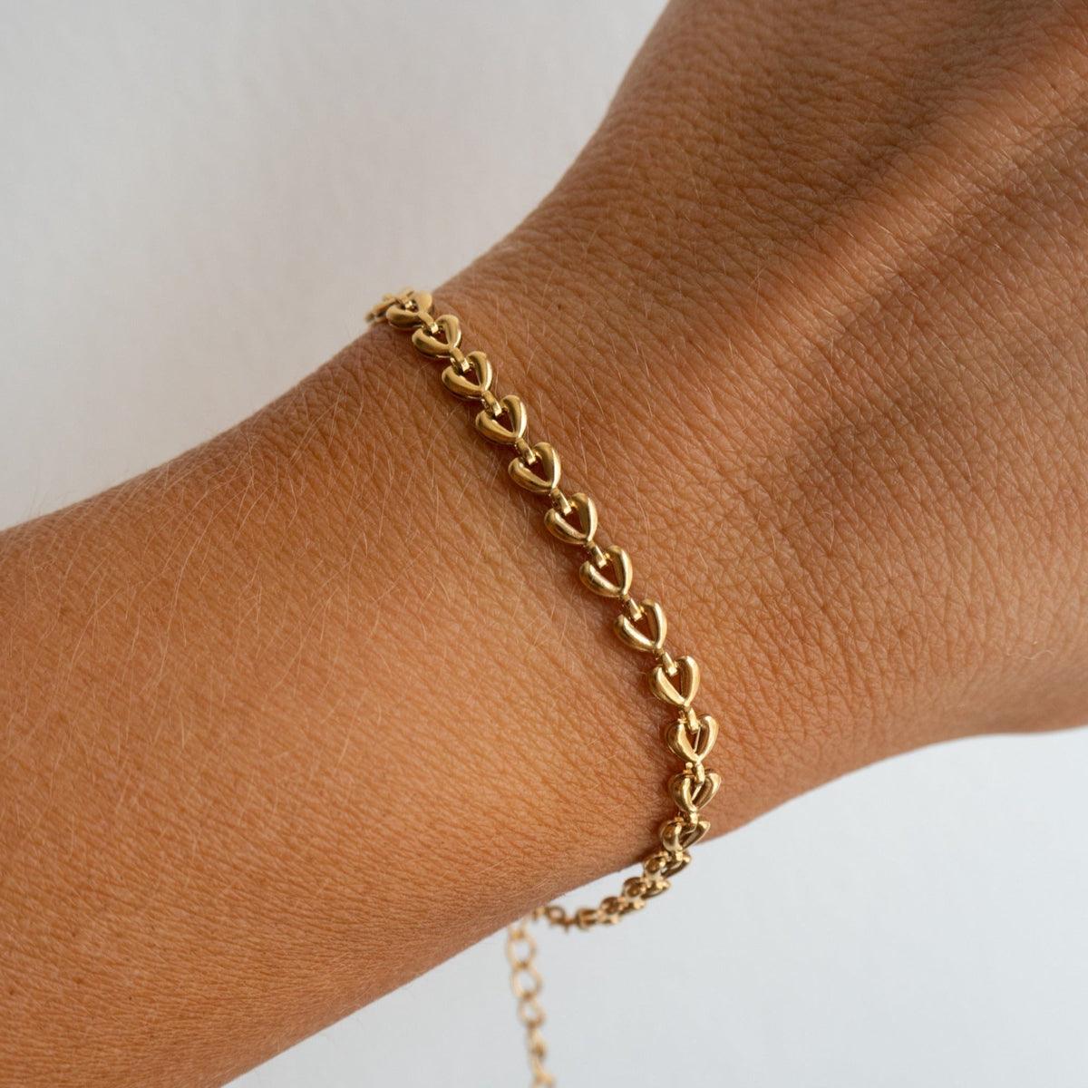 Kendra - Pulsera z łańcucha serce złote