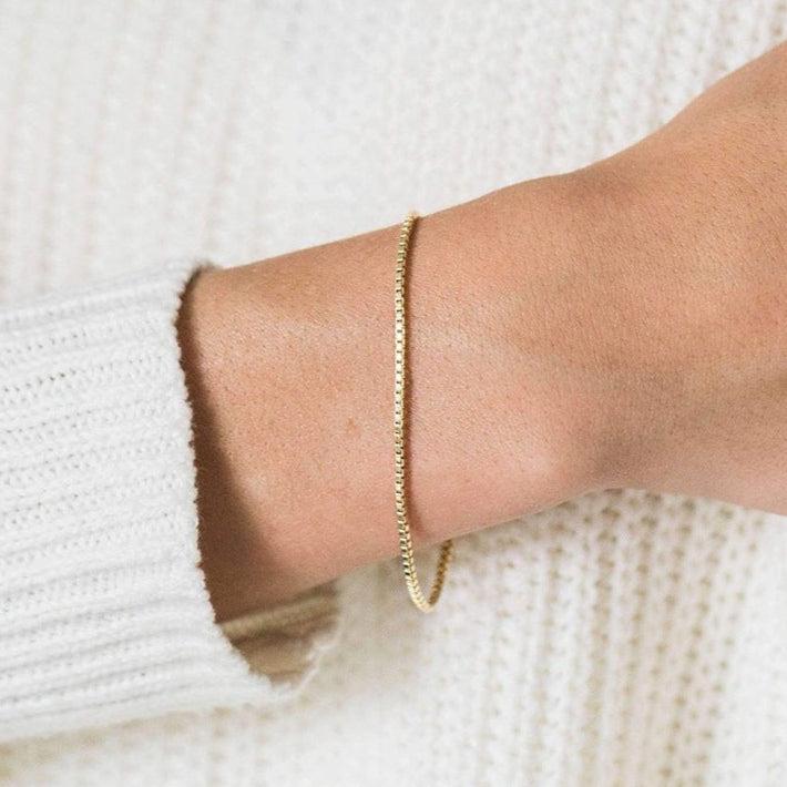 Victoria – Pulsera łańcuszek złoty