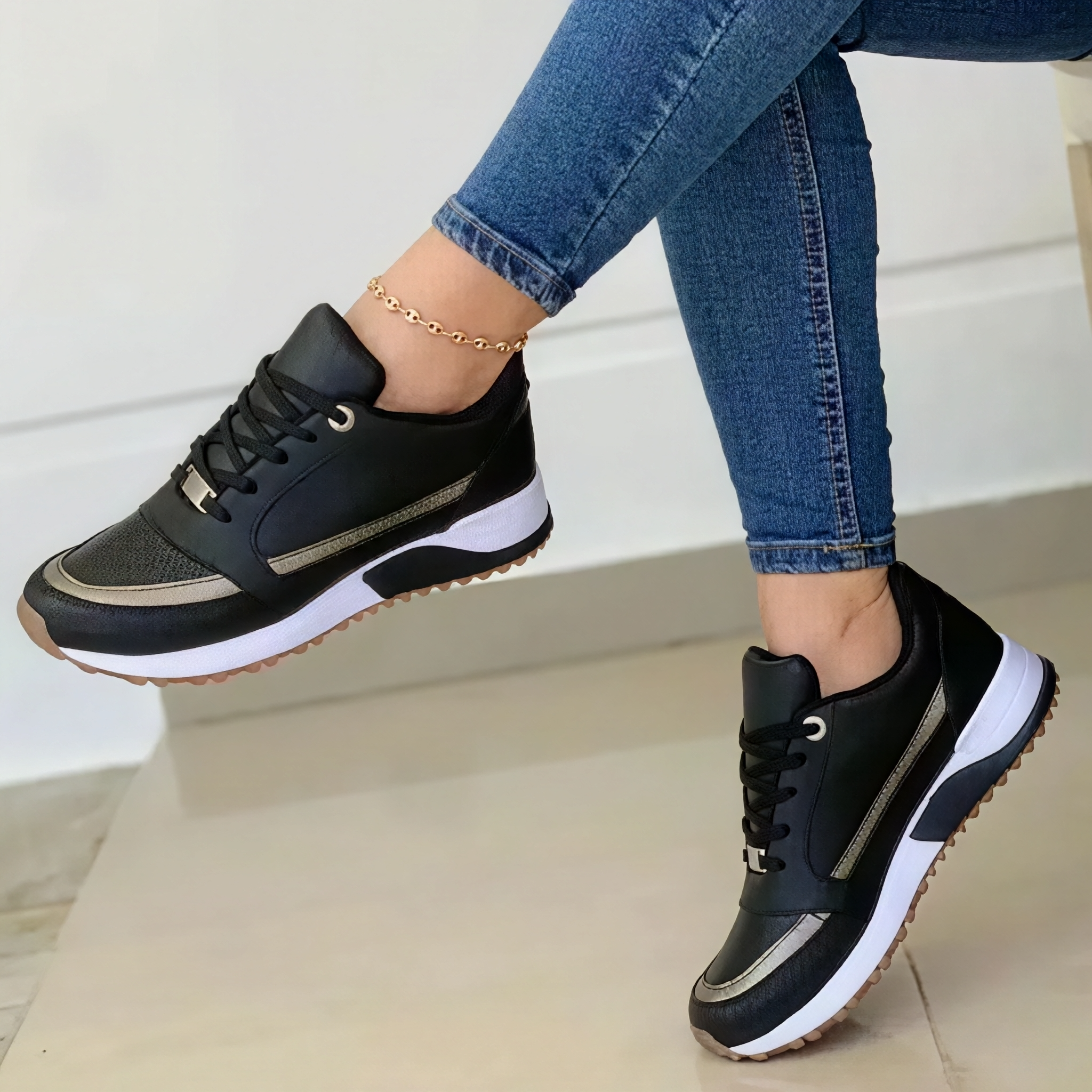 Valentina - Sneakersy na wysokim obcasie