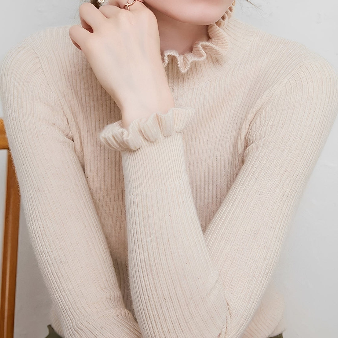 Alva - Elegancki Damski Sweter z Golfem