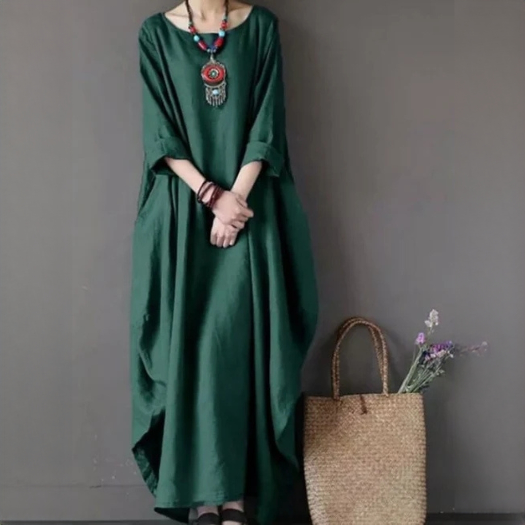 Mikaella - Szykowna i uniwersalna sukienka
