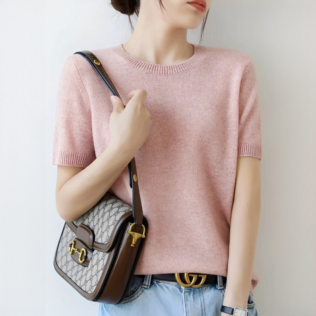Blandine - Stylowy i delikatny T-shirt