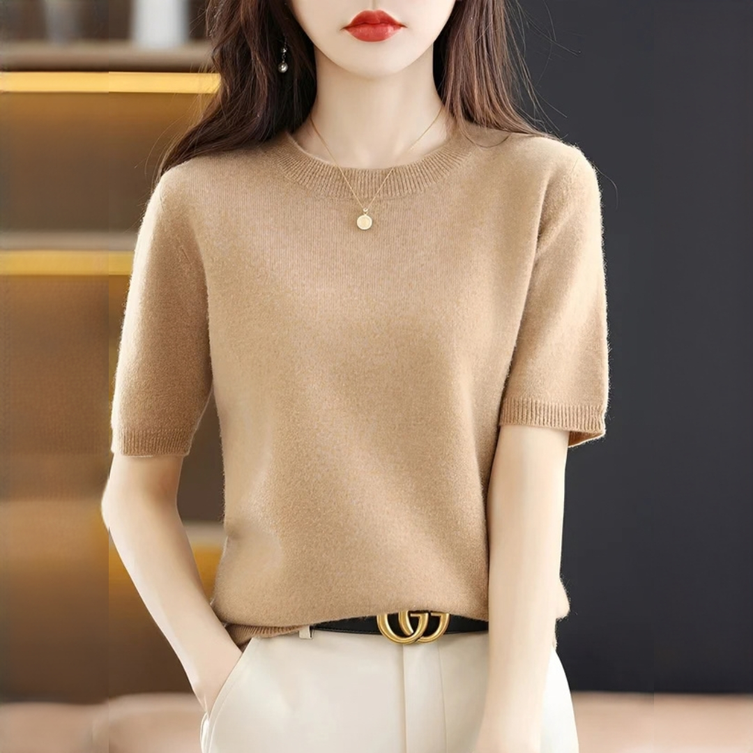 Blandine - Stylowy i delikatny T-shirt