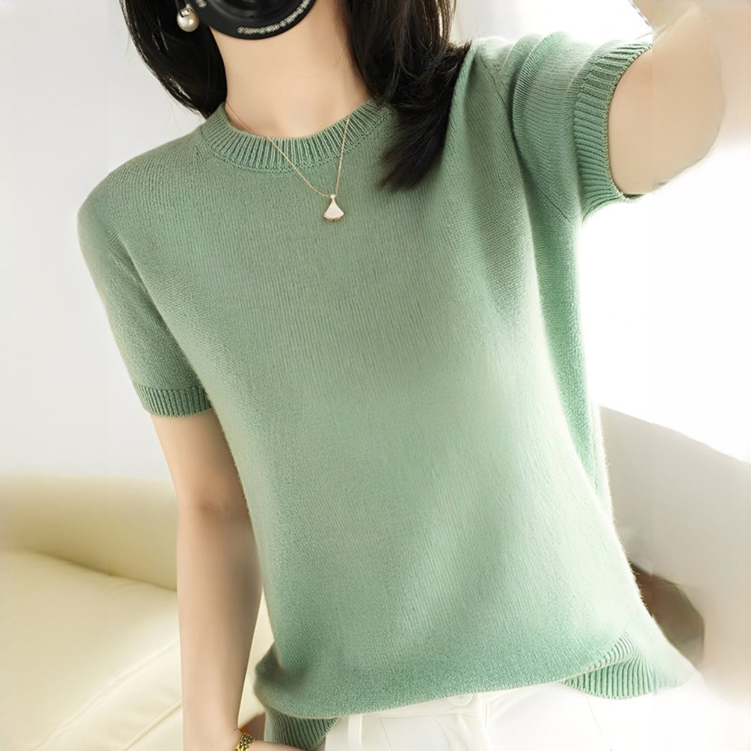 Blandine - Stylowy i delikatny T-shirt