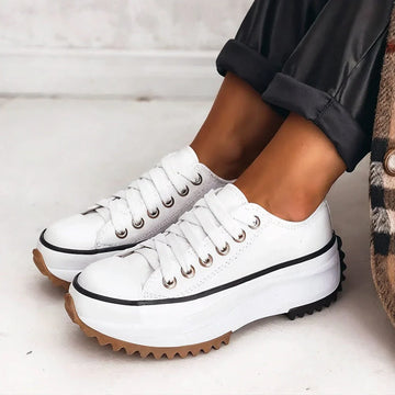 Dorothy – Modne damskie sneakersy na platformie