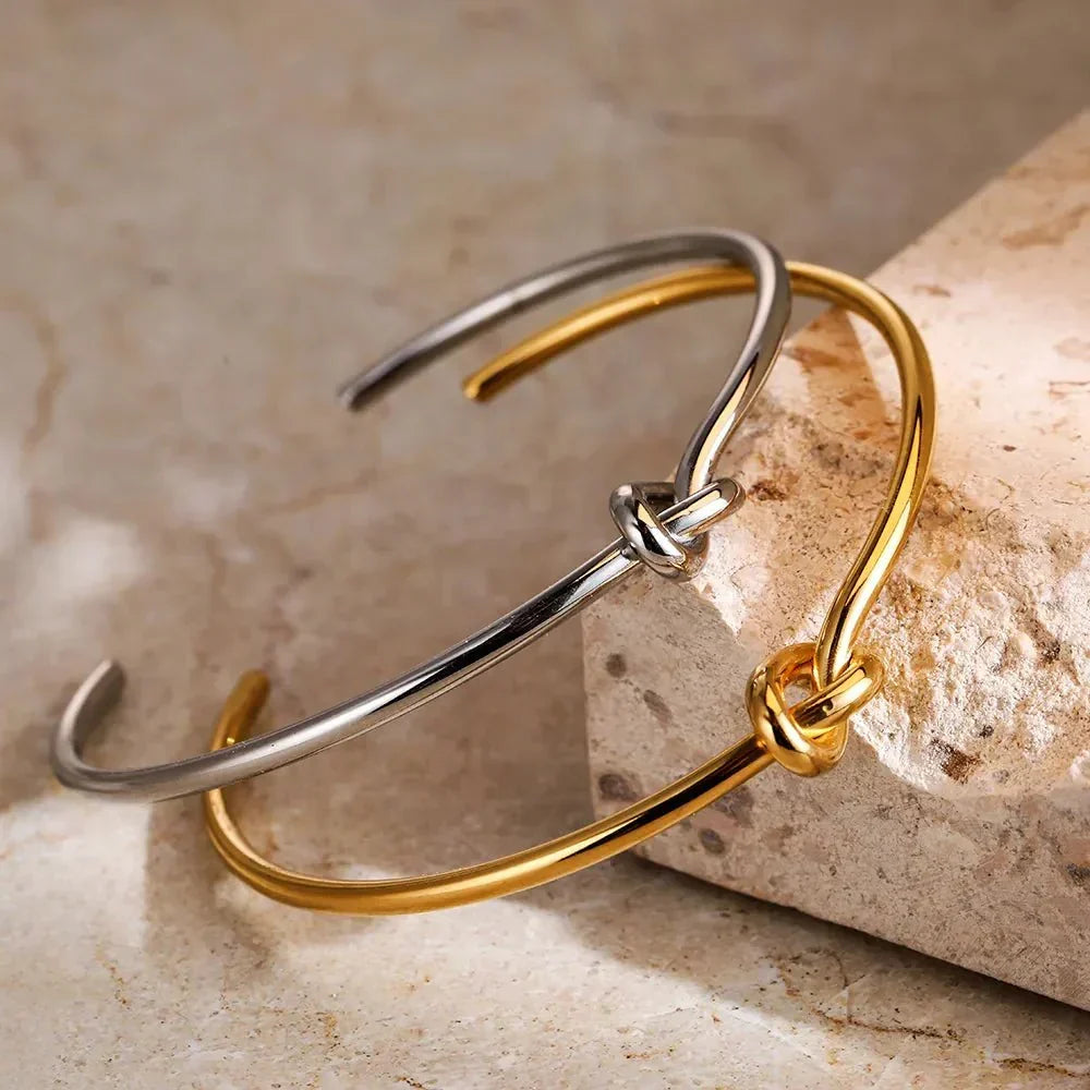 Clea – Pulsera klasyczna z węzłem