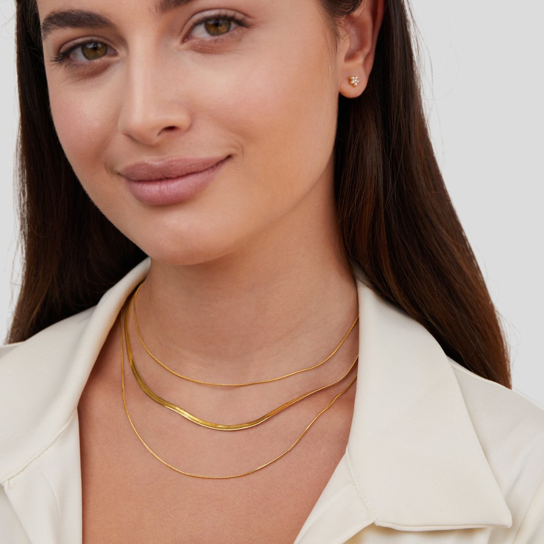 Alix – Kolczyk złoty wielowarstwowy