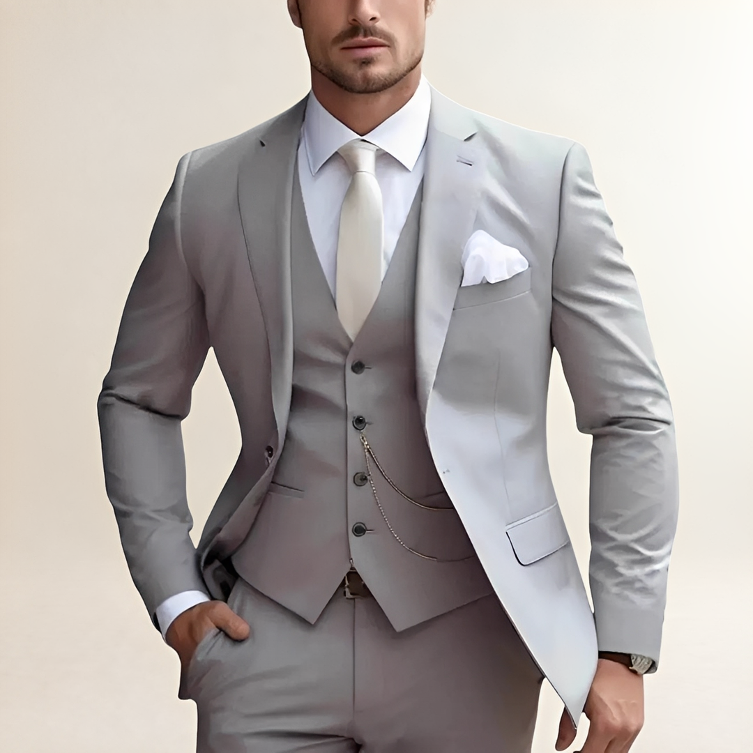 Męski garnitur trzyczęściowy slim fit z marynarką, kamizelką i spodniami