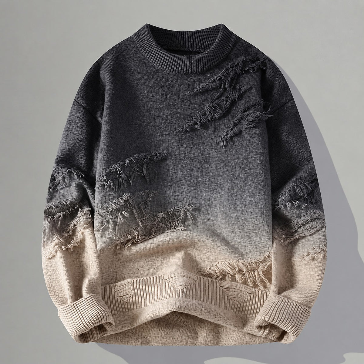 Męski sweter z przetarciami i gradientem - relaxed fit z frayed detalami