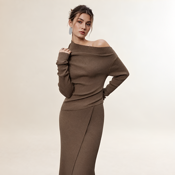 Sukienka maxi dla kobiet na ramiączkach off-shoulder z długim rękawem i rozcięciem