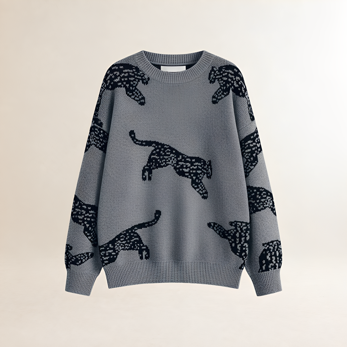 Sweter damski z wysokim kołnierzem i wzorem leopard print regular fit