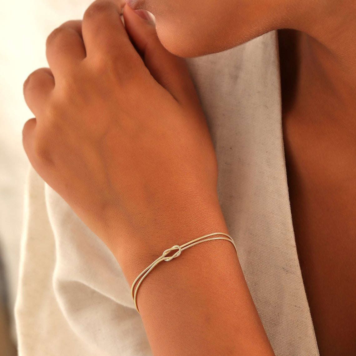 Pulsera węzłów - Pulsera węzłów z łańcuchem węża