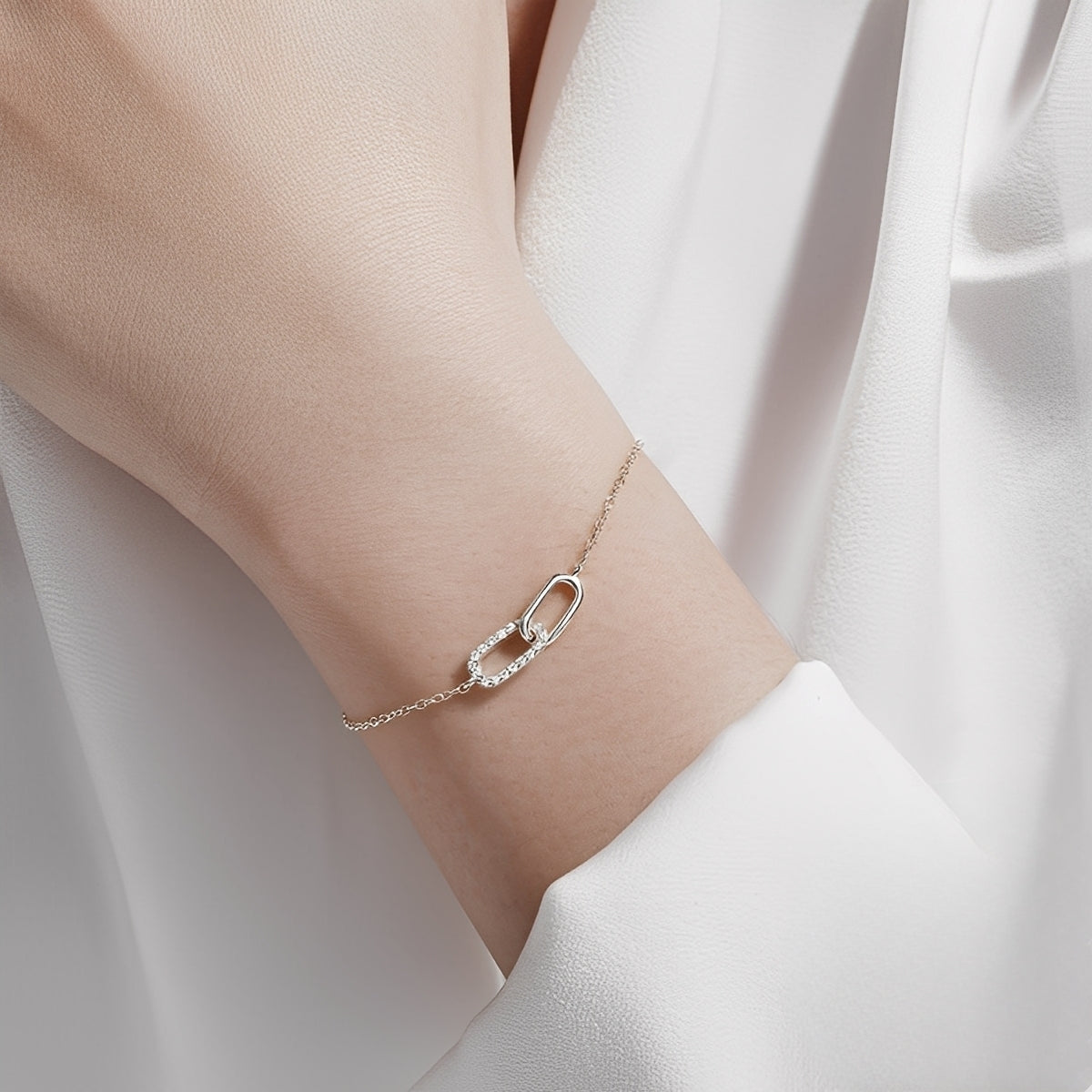 Rina – Pulsera z błyszczącymi ogniwami