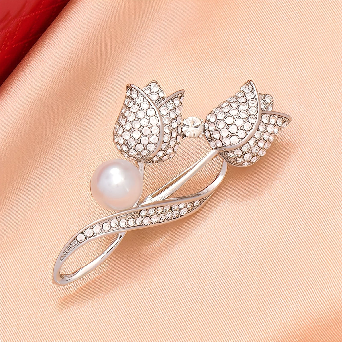 Jackie – Broche tulipana złotego z cyrkonią i perłą, złoto