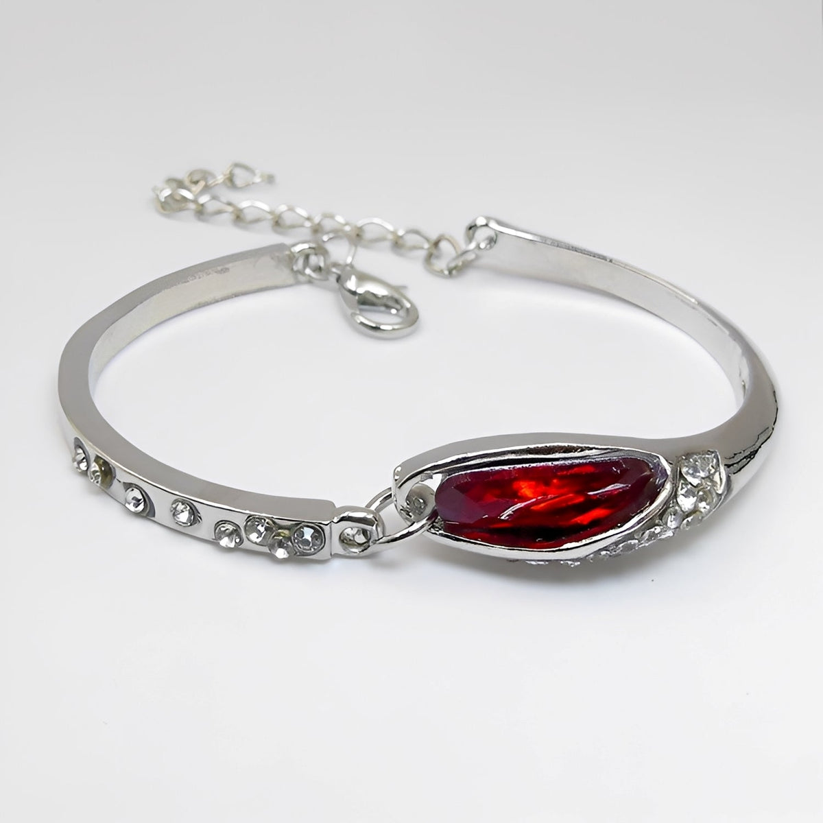 Miku – Pulsera elegancka ozdobiona szafirami