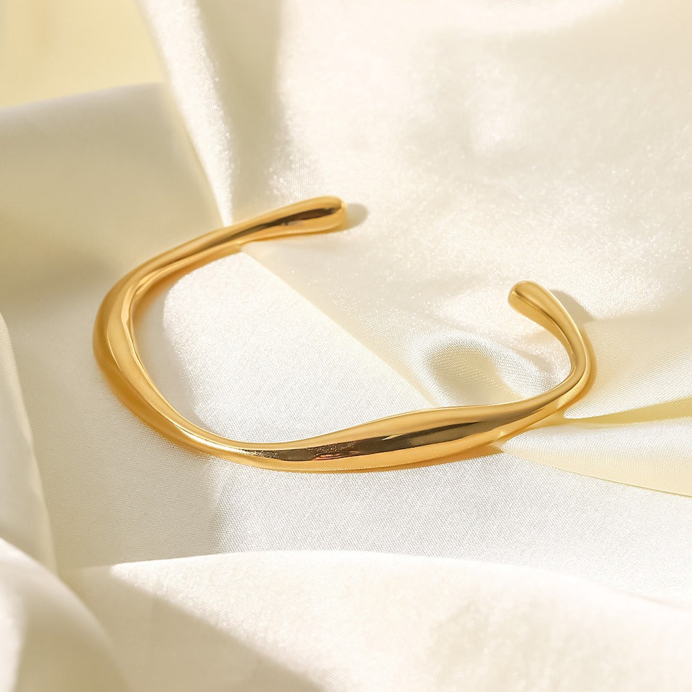 Gayle – Elegancka bransoletka Möbiusa