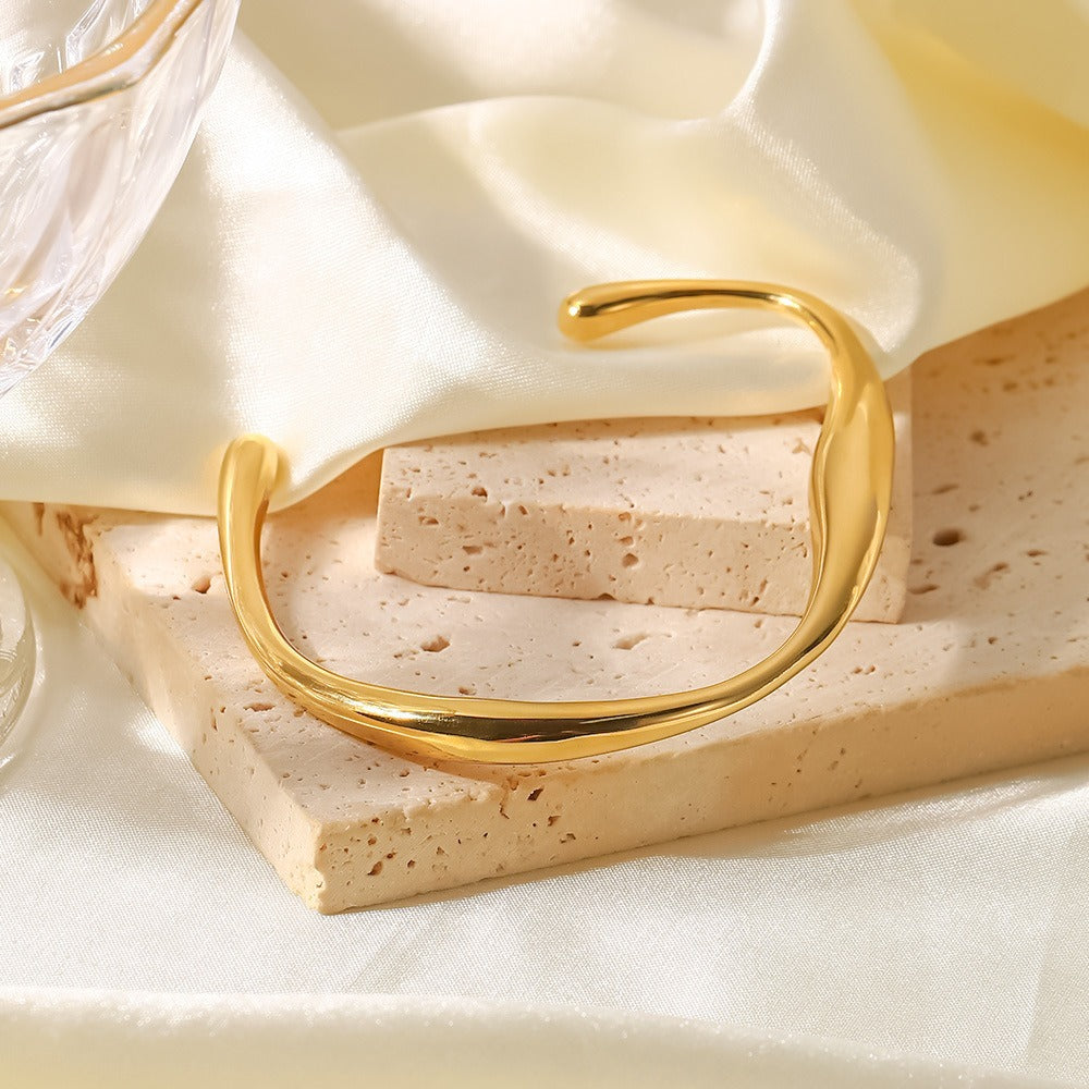 Gayle – Elegancka bransoletka Möbiusa