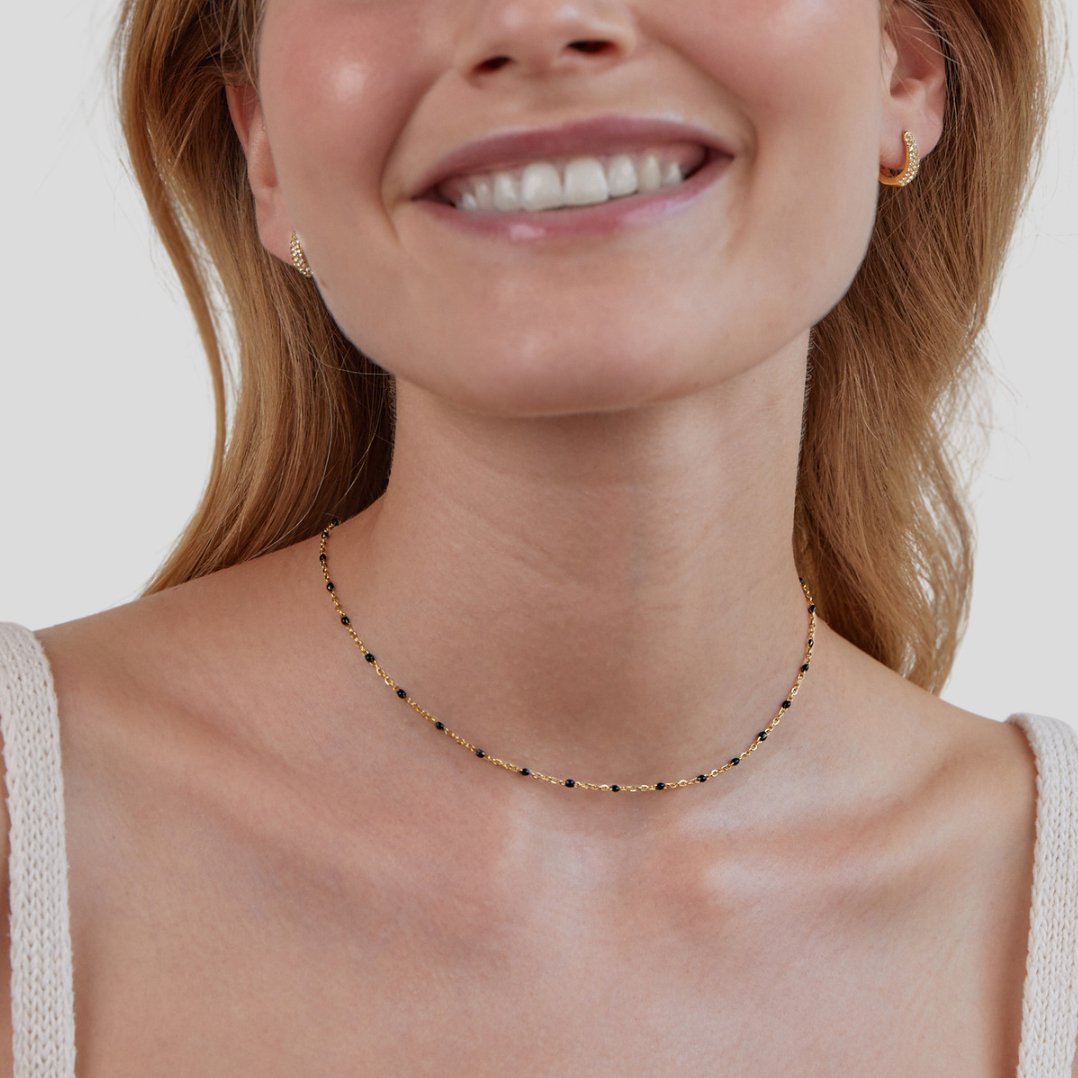 Yara – Elegancki kolczyk z czarnych pereł