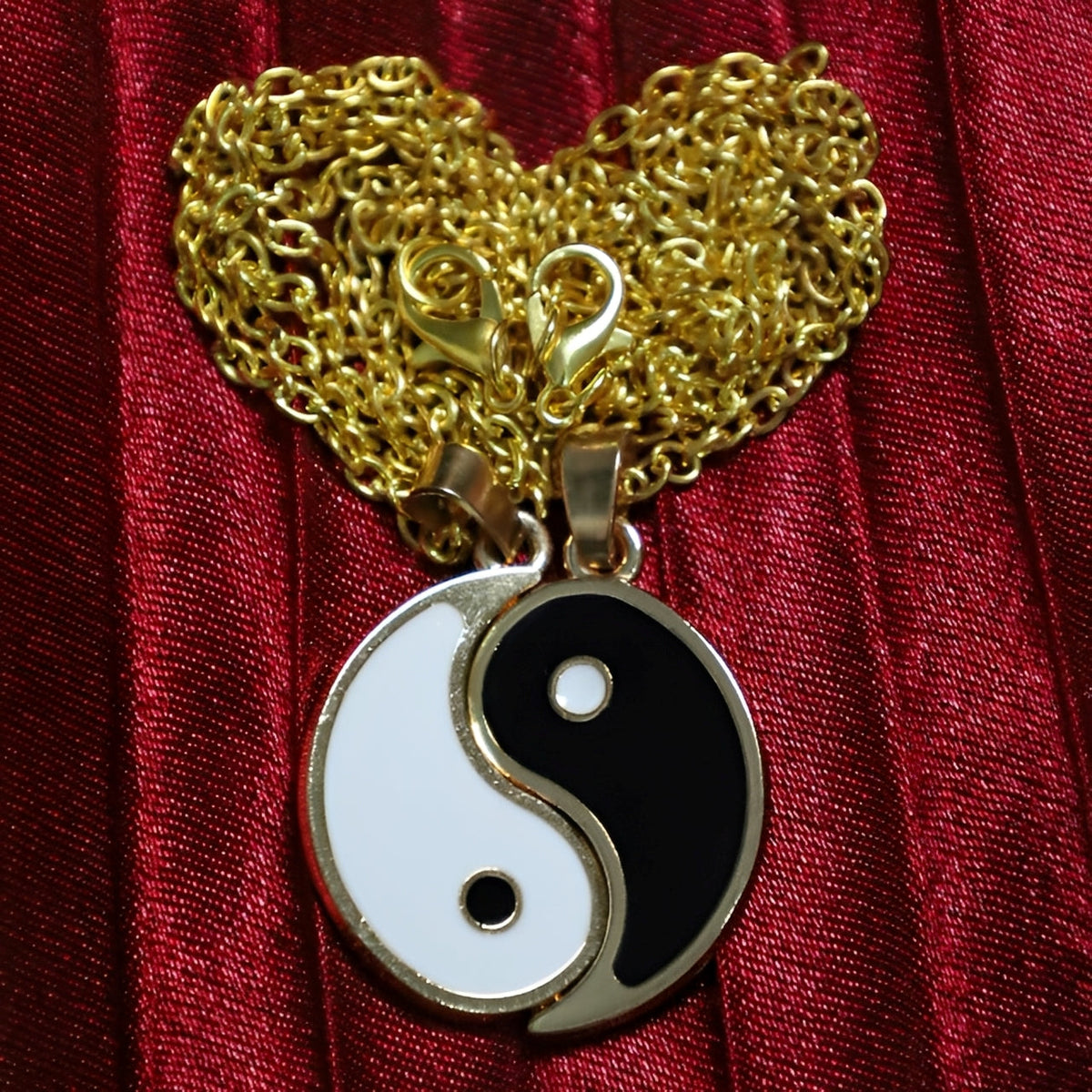 Tao – Kolczyk Yin Yang oddzielny dla par lub przyjaciół